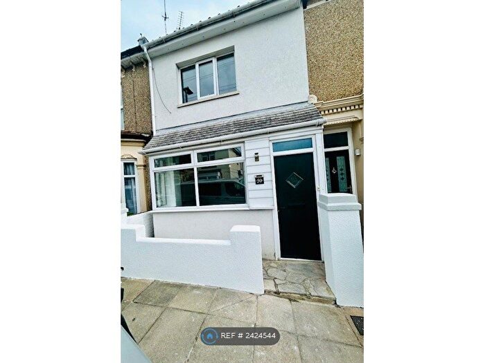 3 Bedroom Terraced House To Rent In Monmouth Road, Portsmouth, PO2