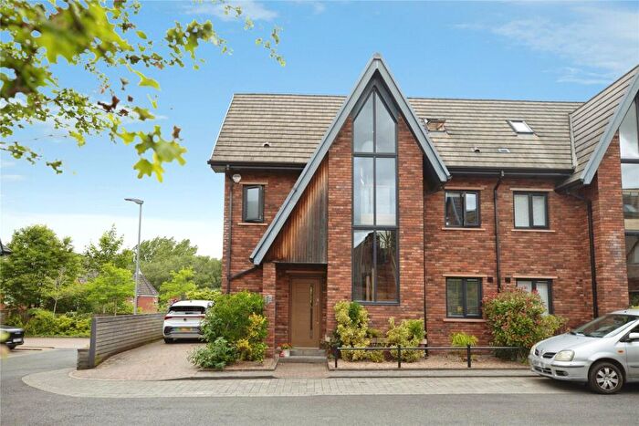 4 Bedroom Semi-Detached House For Sale In Bankside Place, Radcliffe, Manchester, Greater Manchester, M26