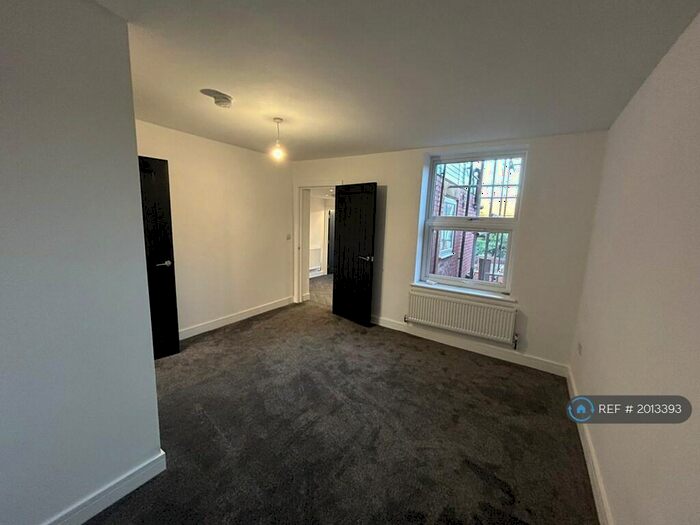 2 Bedroom Flat To Rent In Watson Road, Worksop, S80