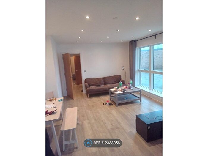 1 Bedroom Flat To Rent In Lyon Road, Harrow, HA1