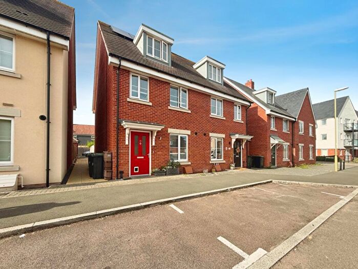 3 Bedroom Semi-Detached House For Sale In Handel Way, Biggleswade, Bedfordshire, SG18