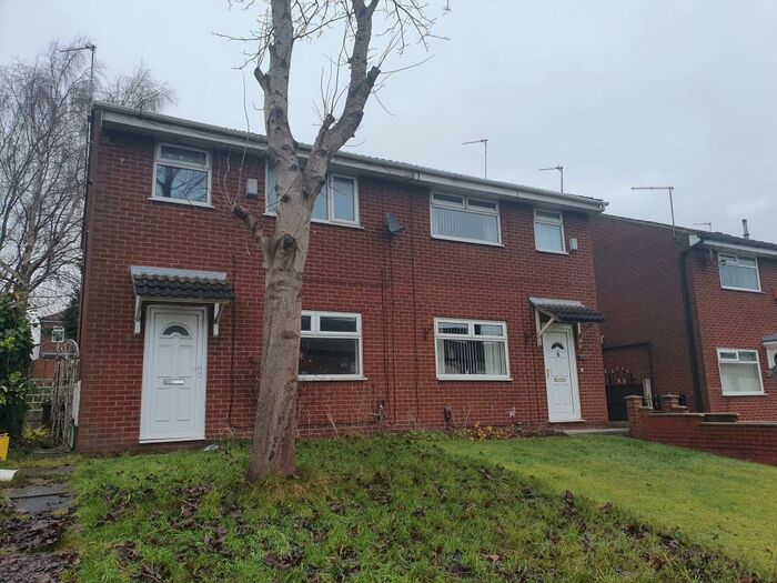 3 Bedroom House To Rent In Bolton Road, Radcliffe, M26