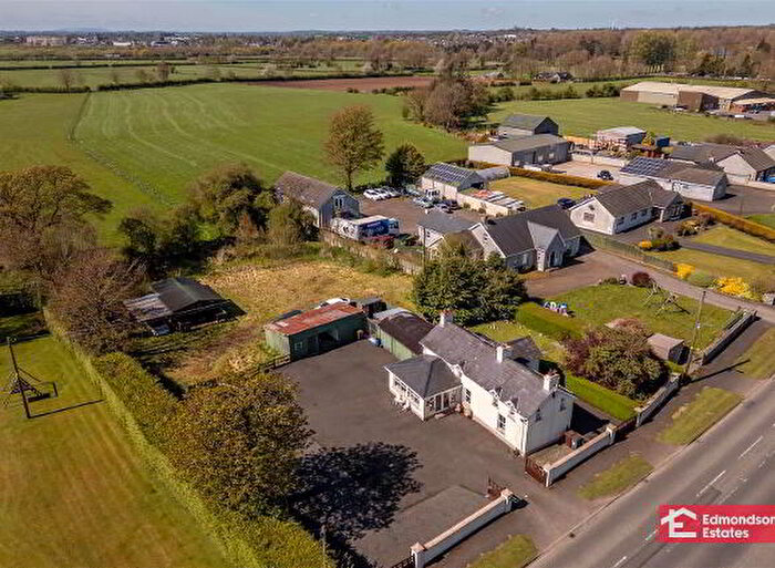 3 Bedroom Detached House For Sale In Woodside Road, Ballymena, BT42