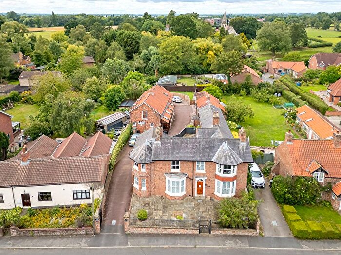 5 Bedroom Detached House For Sale In The Old Village, Huntington, York, North Yorkshire, YO32