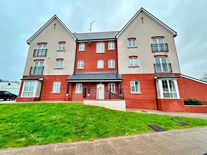 2 Bedroom Flat For Sale In Pinn House, Coaker Road, Exeter, EX1