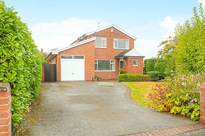 3 Bedroom Detached House For Sale In Blenheim Close, Hawarden, CH5