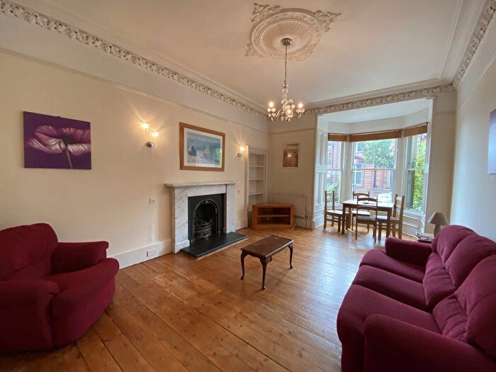 2 Bedroom Flat To Rent In Blackness Avenue, Dundee, DD2