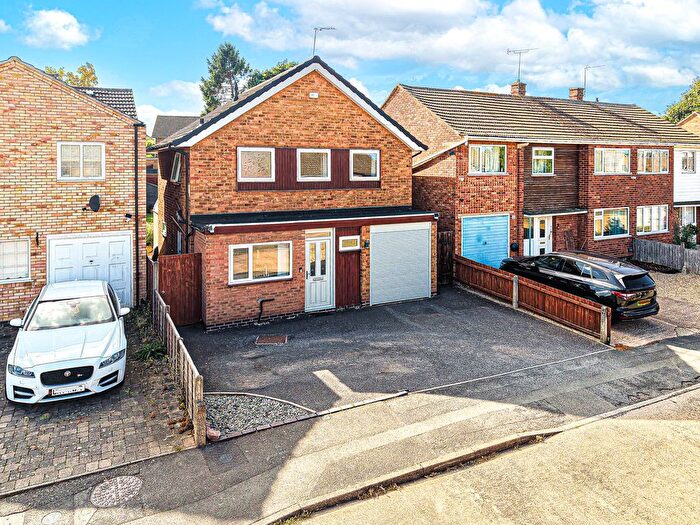 3 Bedroom Detached House For Sale In Blenheim Road, Birstall, Leicester, LE4