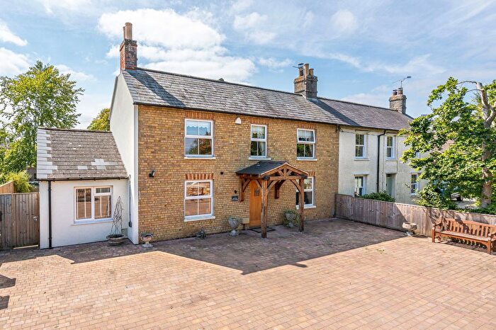2 Bedroom Semi-Detached House For Sale In Brinkworth, Chippenham, SN15