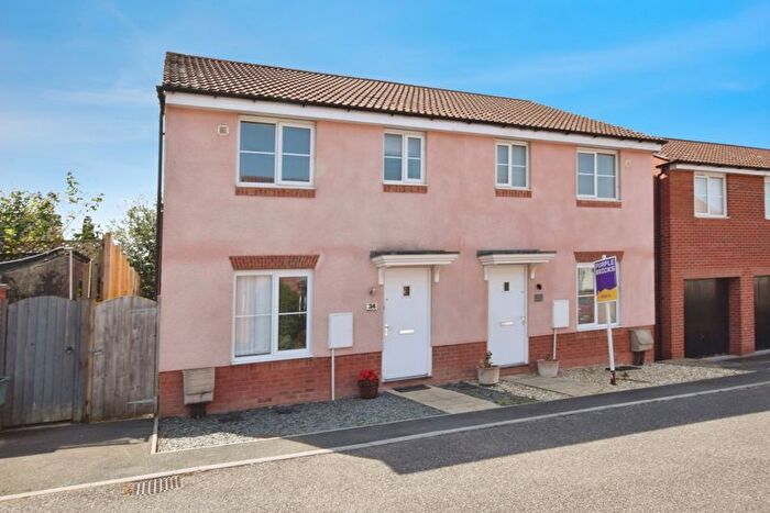 3 Bedroom Semi-Detached House For Sale In Best Park, Cranbrook, Exeter, EX5