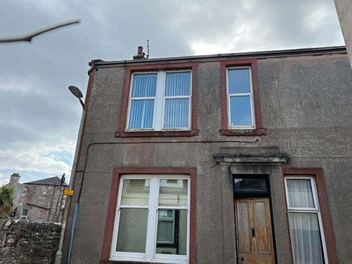 2 Bedroom Flat For Sale In Ritchie Street, Millport, Isle Of Cumbrae, KA28