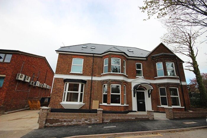 1 Bedroom Apartment To Rent In Vaughan Road Harpenden, AL5