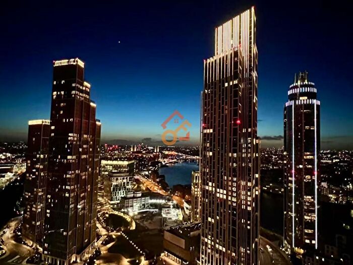 2 Bedroom Flat To Rent In Damac Tower, Bondway, London, SW8