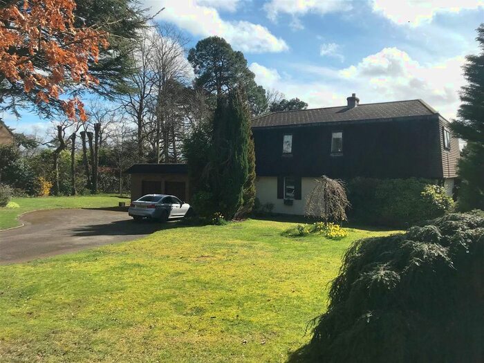 4 Bedroom Detached House For Sale In Tile Barn, Woolton Hill, Newbury, RG20