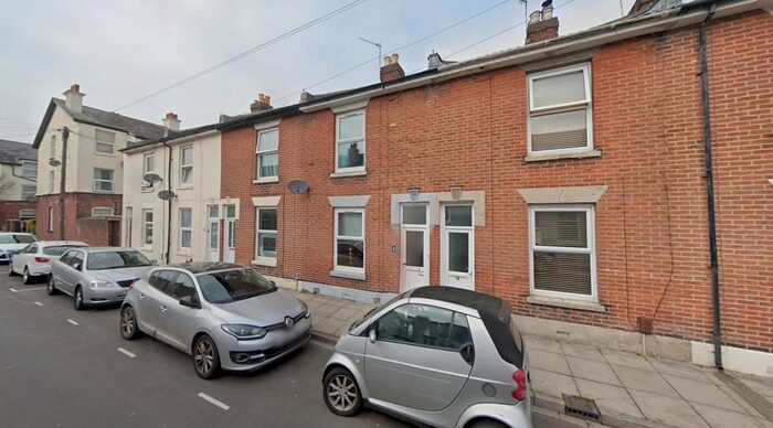 3 Bedroom Terraced House To Rent In Wisborough Road, Southsea, PO5