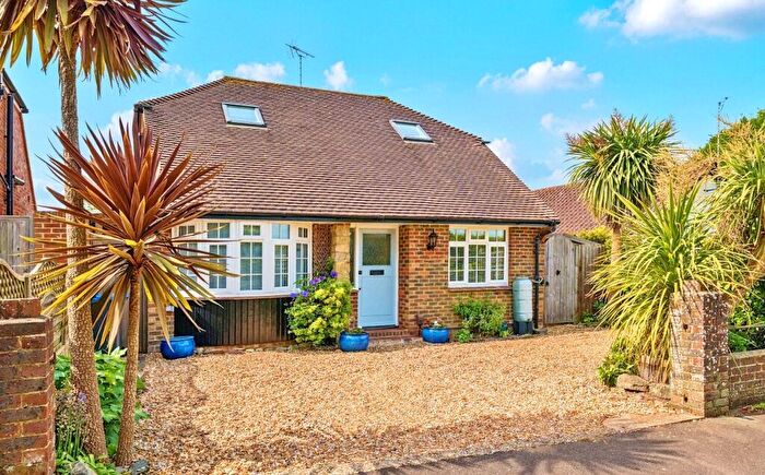 3 Bedroom Bungalow For Sale In Goring Way, Goring By Sea, Worthing, West Sussex, BN12