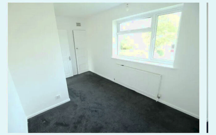 3 Bedroom Terraced House To Rent In Inglewood Road, Nottingham, NG11