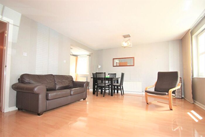 2 Bedroom Apartment To Rent In Dalry Gait, Dalry, Edinburgh, EH11