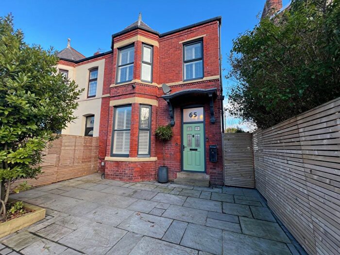 4 Bedroom Semi-Detached House To Rent In St. Andrews Road South, Lytham St. Annes, FY8