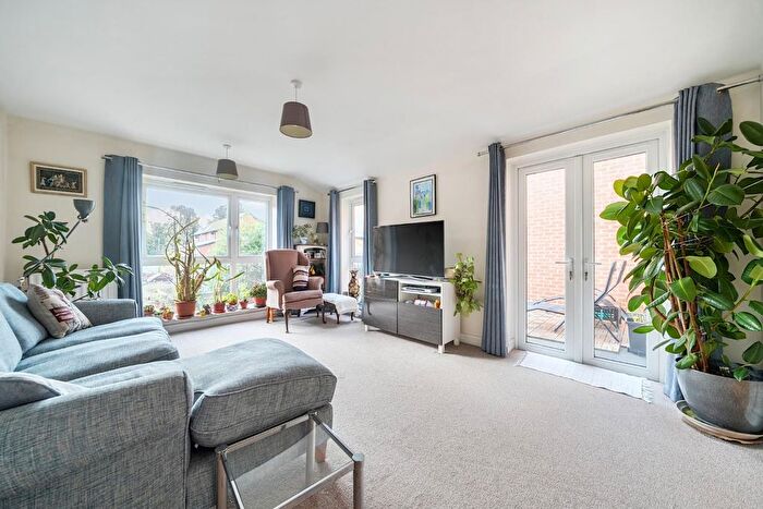 4 Bedroom Town House For Sale In Brunel Way, Havant, PO9