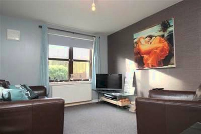 2 Bedroom Flat To Rent In Munro Gate, Bridge Of Allan, FK9
