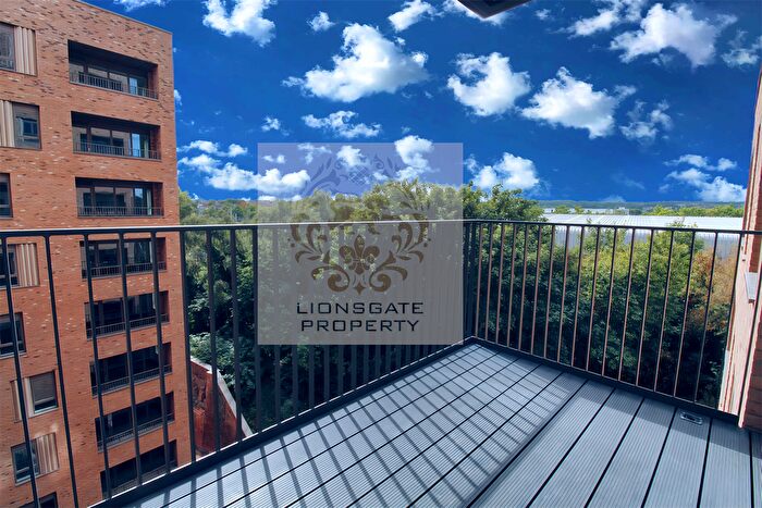 Studio To Rent In Mary Neuner Road, London, N8