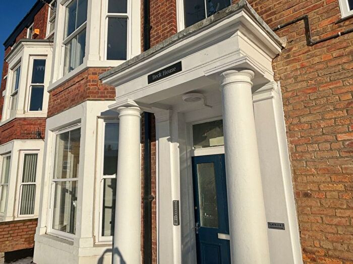 1 Bedroom Flat To Rent In Flat, Beck House, West Parade Road, Scarborough, YO12