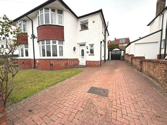 4 Bedroom Semi-Detached House To Rent In Bedroom House At Barons Court Road, Penylan, Cardiff, CF23