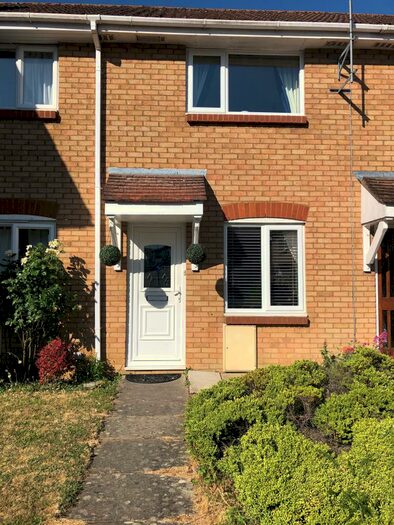1 Bedroom Terraced House To Rent In Walnut Court, SN7