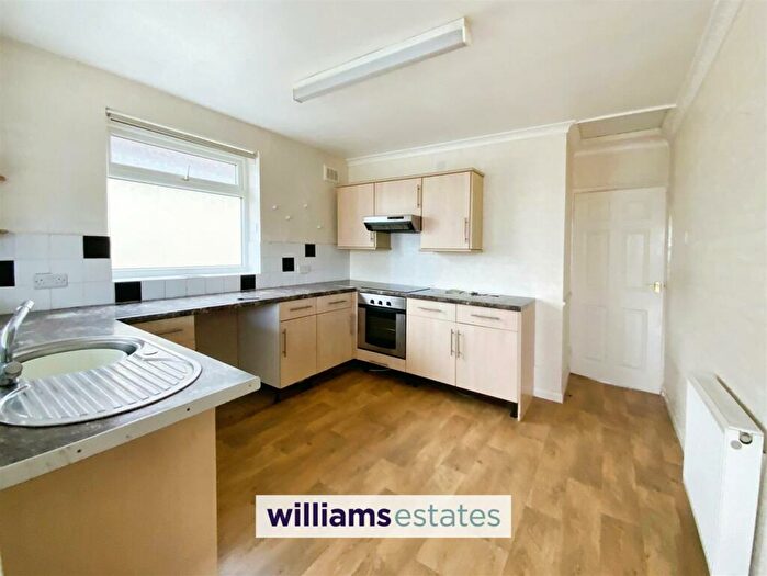 2 Bedroom Detached Bungalow For Sale In Garnett Drive, Prestatyn, LL19