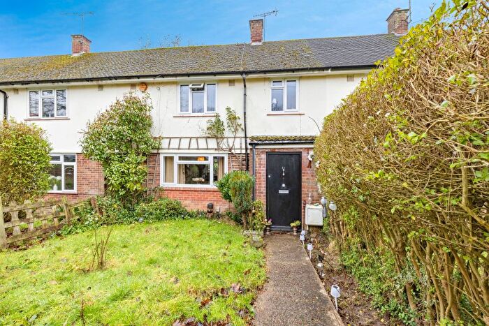 3 Bedroom Terraced House For Sale In Anthony Close, Watford, WD19