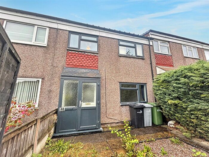 3 Bedroom Terraced House For Sale In Kennedy Avenue, Macclesfield, SK10
