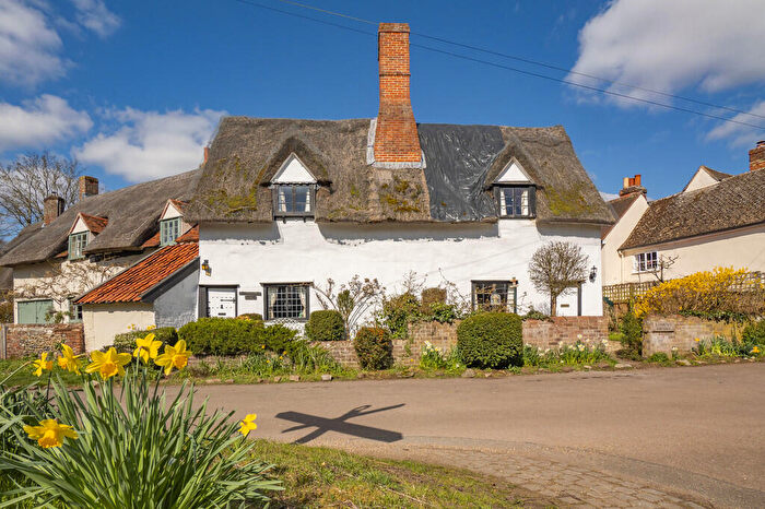 4 Bedroom Semi-Detached House For Sale In Great Waldingfield, Sudbury, Suffolk, CO10