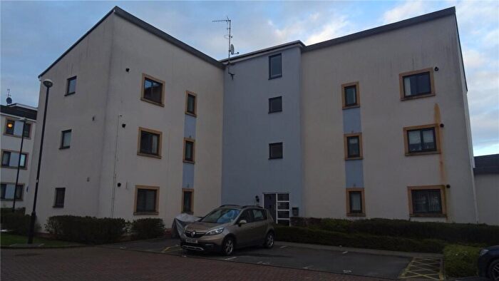 2 Bedroom Apartment To Rent In Coldstream Court, Stoke, Coventry, CV3