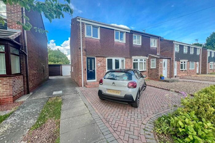 3 Bedroom Semi-Detached House For Sale In Deerness Heights, Brandon, Durham, DH7