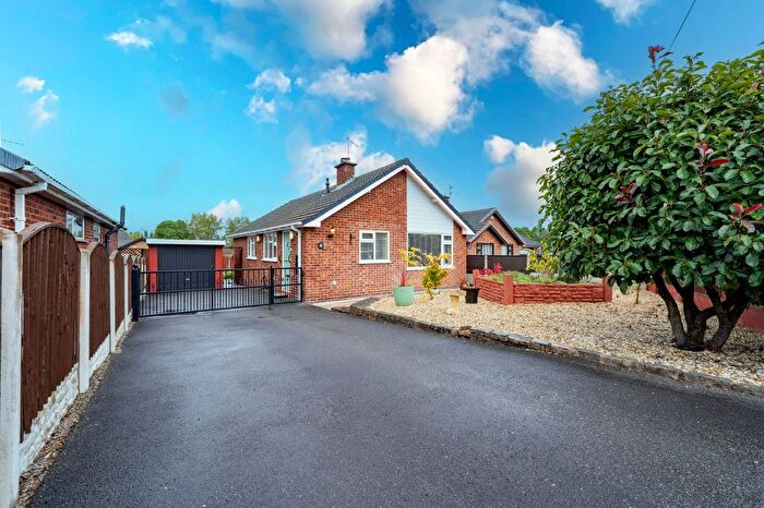 3 Bedroom Detached Bungalow For Sale In Chichester Close, Ilkeston, DE7