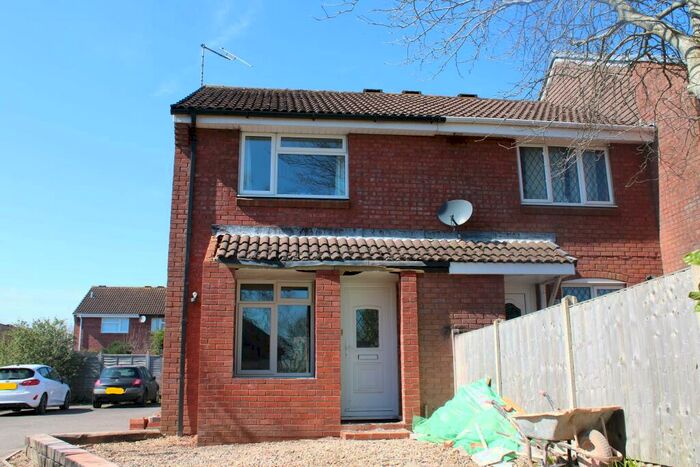 2 Bedroom End Of Terrace House To Rent In North Eastern Yeovil, BA21