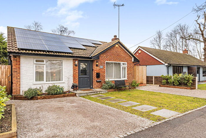 4 Bedroom Detached Bungalow For Sale In Forest Lane, Effingham Jct., KT24