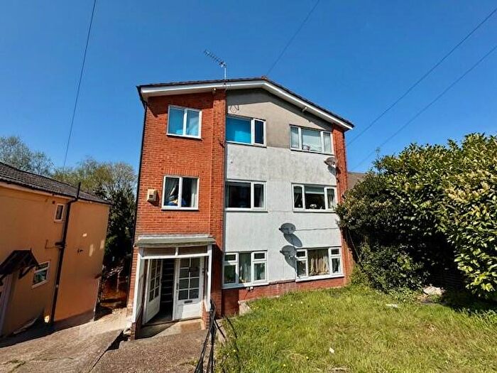 2 Bedroom Flat To Rent In Glen Road, Woolston, SO19