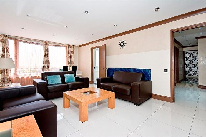 2 Bedroom Flat For Sale In The Water Gardens, London, W2