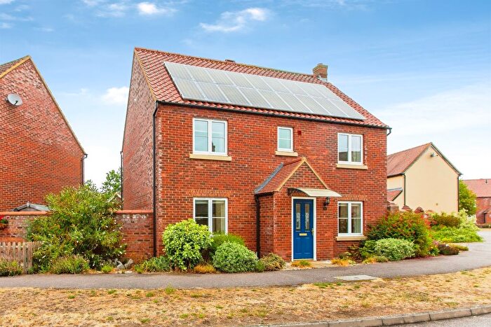 4 Bedroom Detached House For Sale In Woodfield Lane, Lower Cambourne, Cambridge, CB23