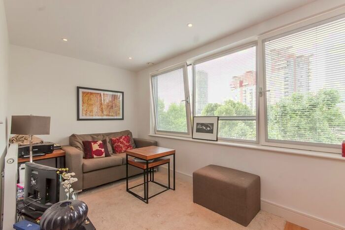 Studio To Rent In Indescon Square, Canary Wharf, London, E14