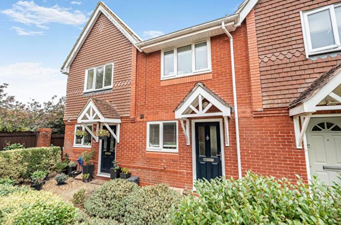 2 Bedroom Terraced House For Sale In Larkspur Drive, Knightwood Park, Chandler’s Ford, SO53