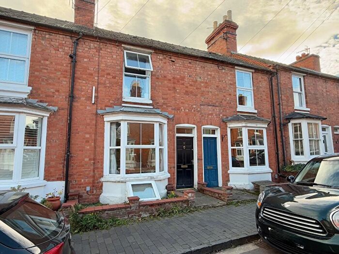 2 Bedroom Terraced House For Sale In Wellesbourne Grove, Stratford-Upon-Avon, Warwickshire, CV37