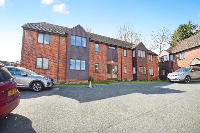 1 Bedroom Flat For Sale In Hadham Road, Bishops Stortford, CM23