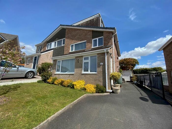 Houses for sale & to rent in PL7 4BR, Deeble Close, Plympton St Mary