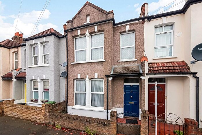 2 Bedroom Property To Rent In Fairlight Road, Tooting, London, SW17