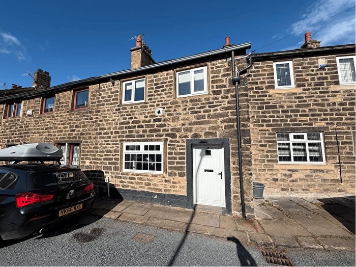 2 Bedroom Cottage For Sale In Crownest Lane, Bingley, BD16