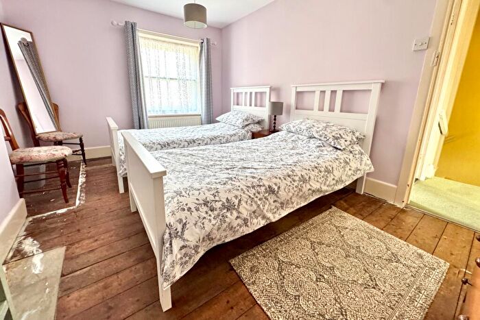 2 Bedroom Terraced House For Sale In High Street, Langton Matravers, BH19 - Photo 9
