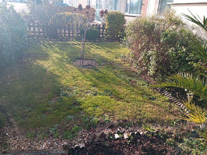 2 Bedroom Semi-Detached Bungalow For Sale In North Boundary Road, Brixham, TQ5